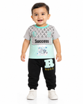 طقم أولادي رمادي وأسود بطبعة Success – صورة 1