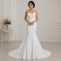فستان زفاف نسائي أبيض بقصة حورية – صورة 1