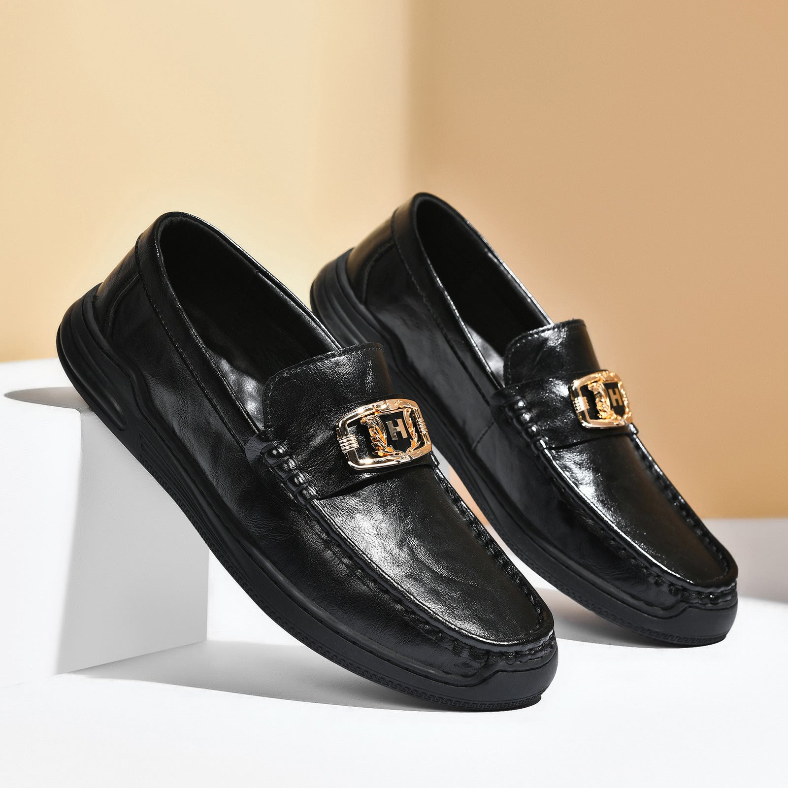 حذاء لوفر كاجوال رجالي من الجلد الطبيعي (جلد بقر) مريح وخفيف للقيادة والمشي