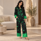 أخضر وأسود بنقوش زهرية