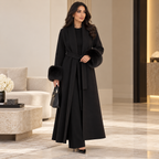 أسود