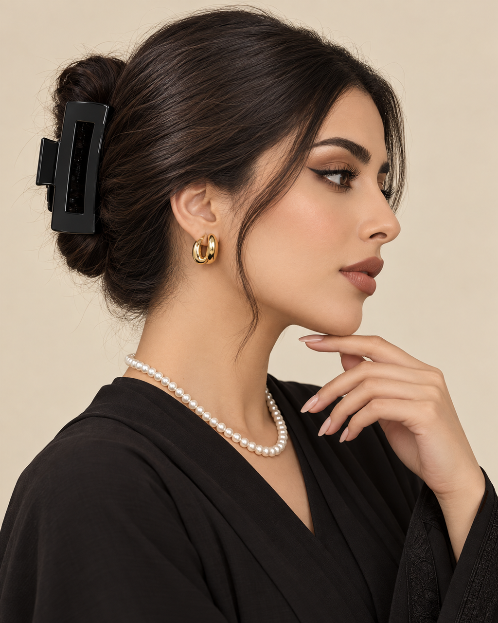 أسود