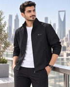 أسود