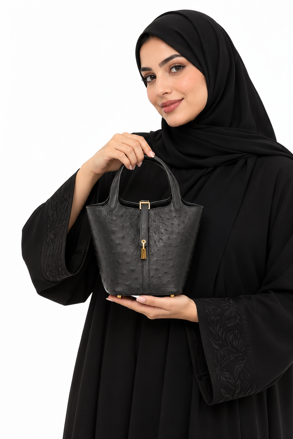 حقيبة سلة نسائية فاخرة من جلد النعام الطبيعي