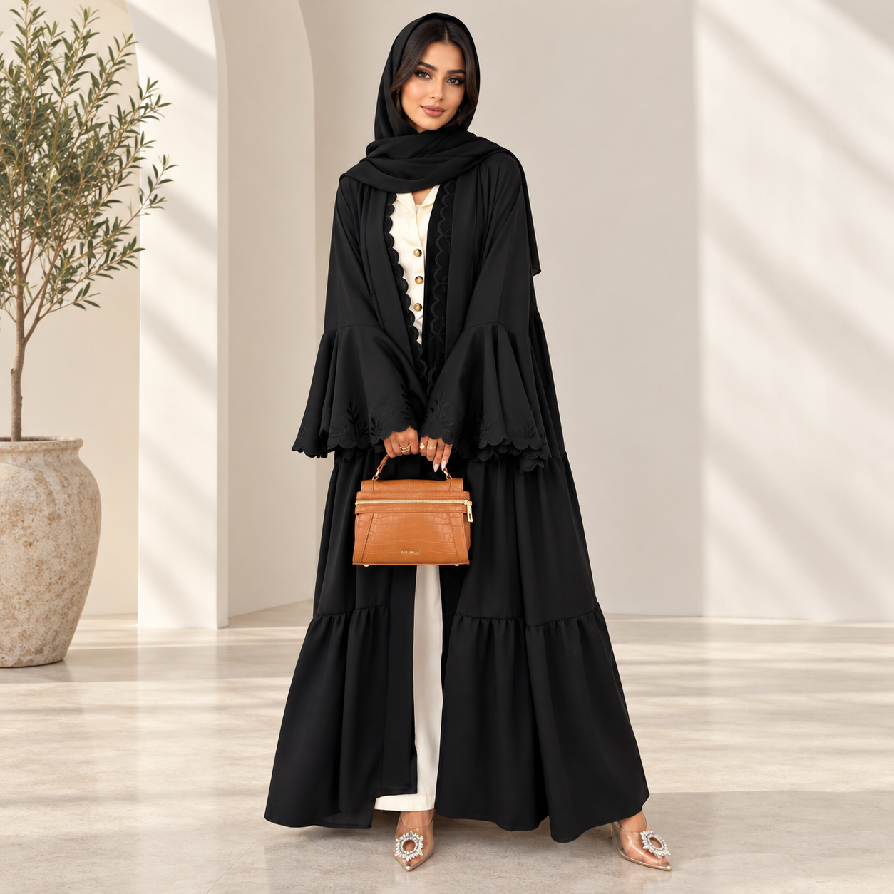 كارديجان نسائي أسود طويل بتطريز وأكمام جرس