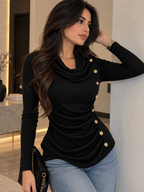 أسود