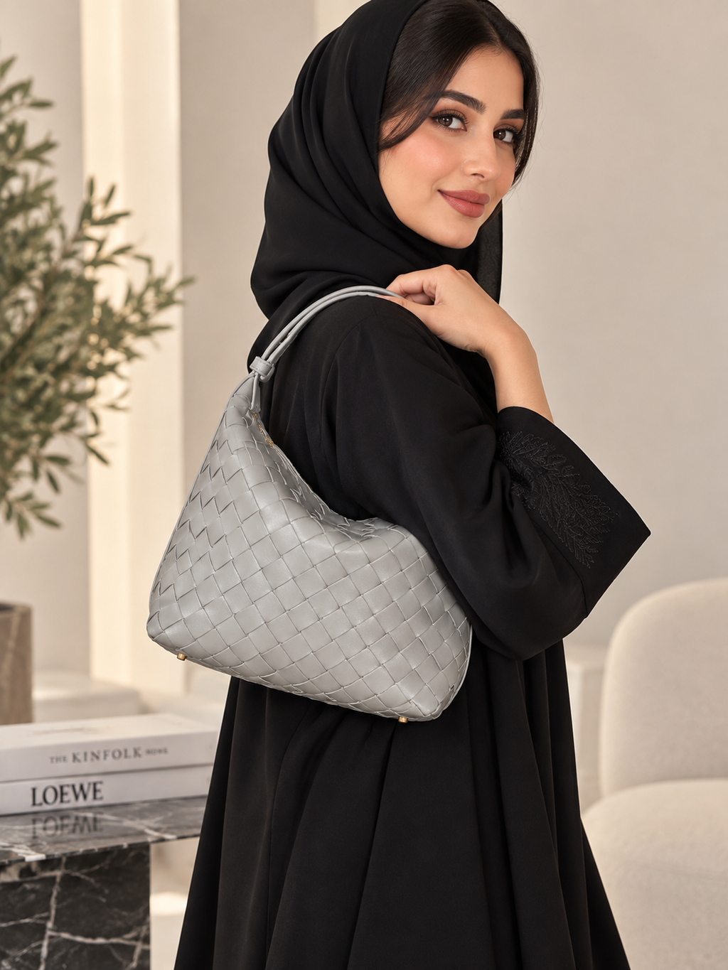 رمادي