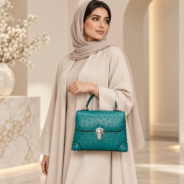 حقيبة نسائية جلد نعام طبيعي بتصميم كلاسيكي وقفل معدني
