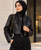 أسود