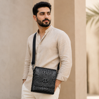 حقيبة كروس رجالي من الجلد الطبيعي بنقشة التمساح وتصميم عملي أنيق