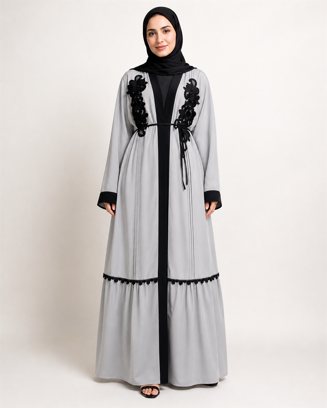 عباية كارديغان رمادية مطرزة بتصميم أنيق
