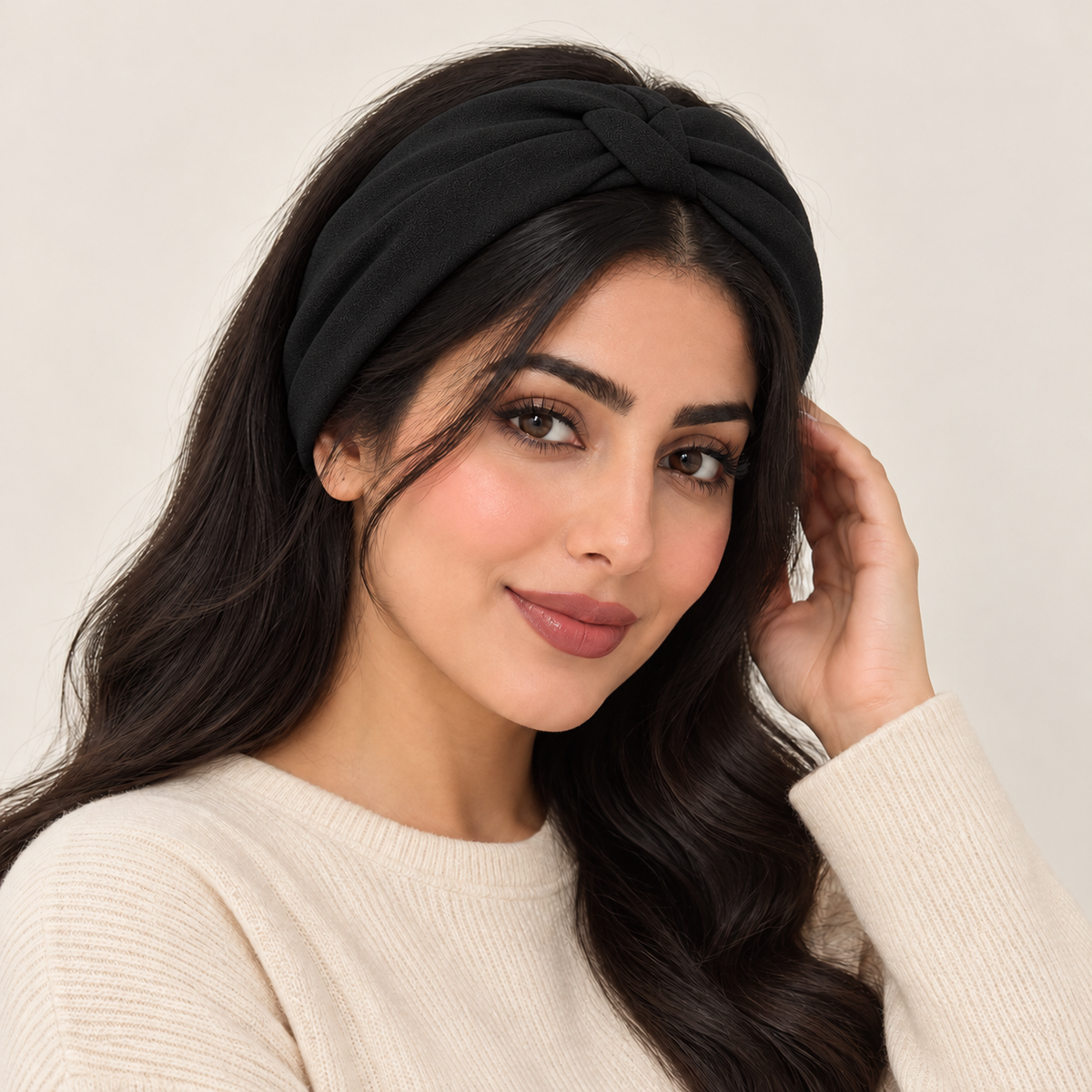 أسود