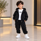 أسود