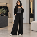 أسود