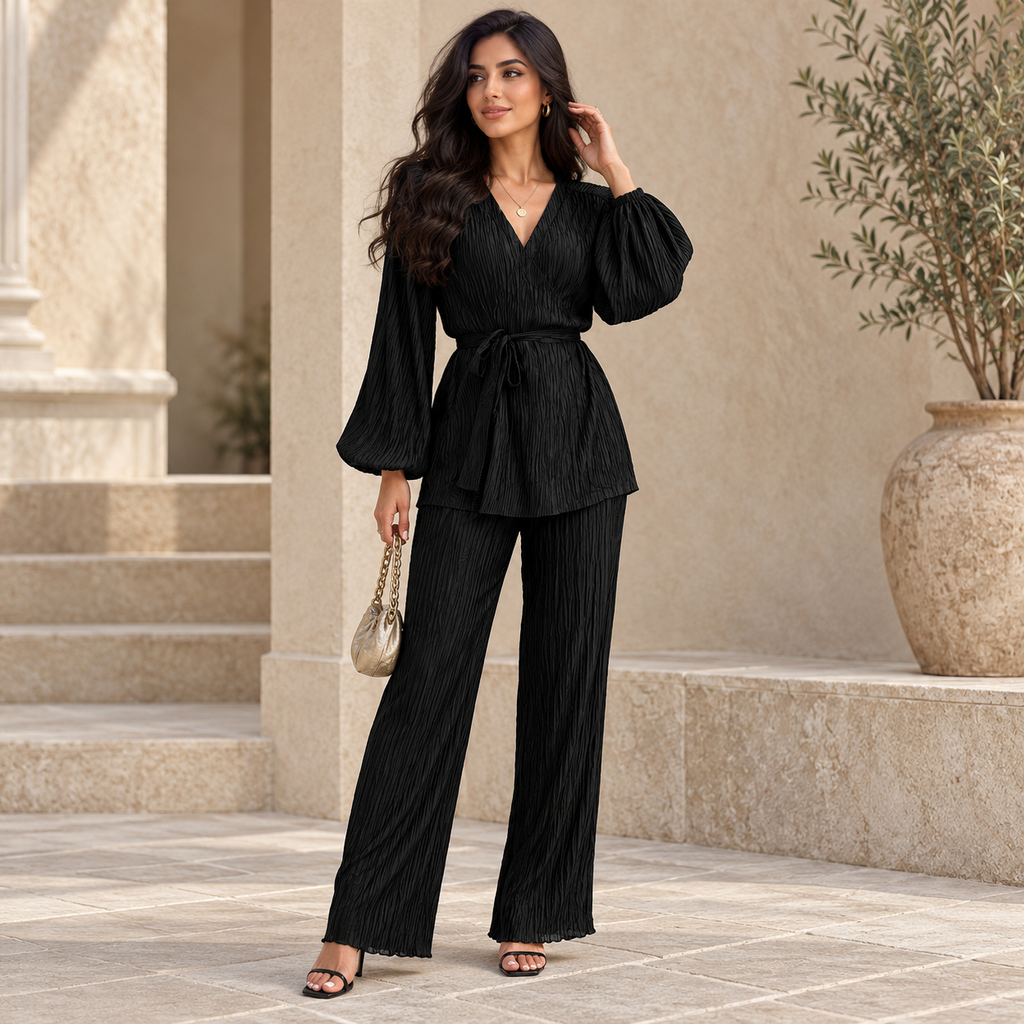 أسود