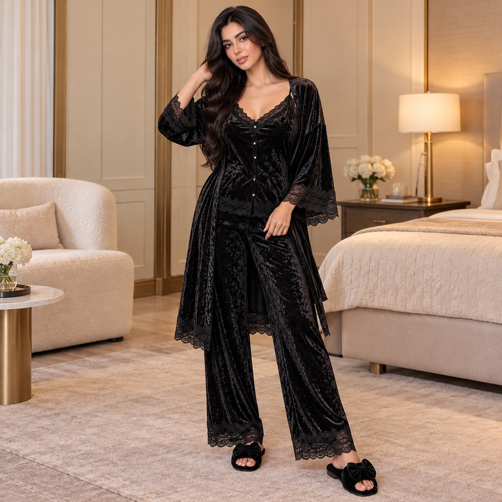 أسود