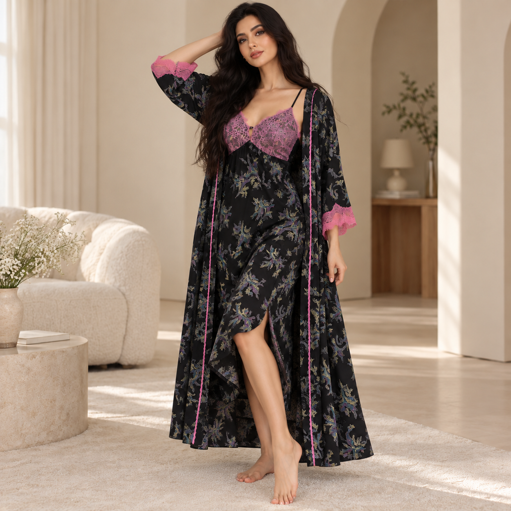 أسود