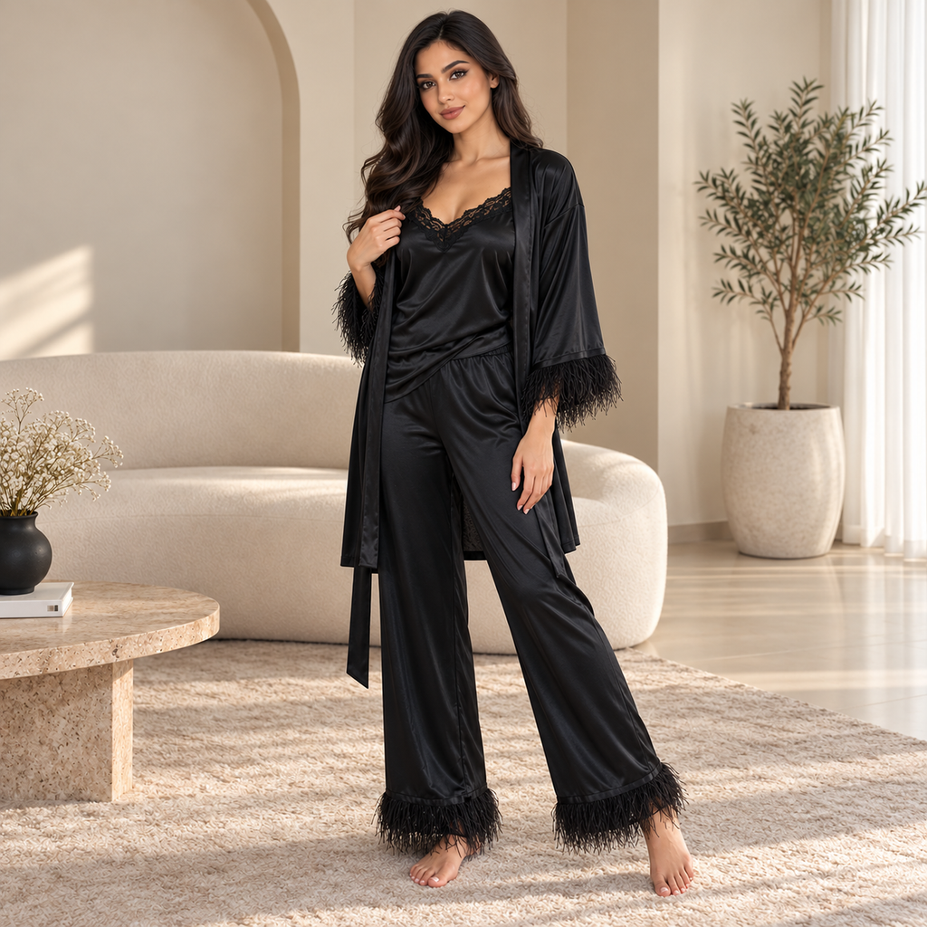 أسود