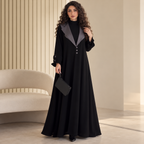 أسود