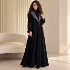 أسود