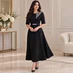 أسود