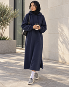 أزرق غامق