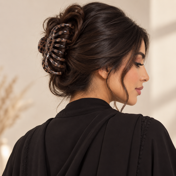 مشبك شعر بيضاوي كبير بطبعة ليوبارد للشعر الكثيف