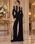 أسود