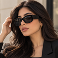 أسود لامع بعدسات رمادية