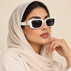 أبيض