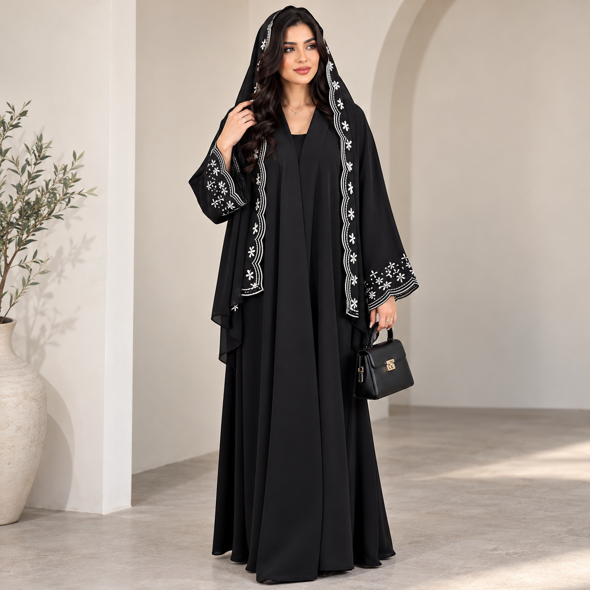أسود