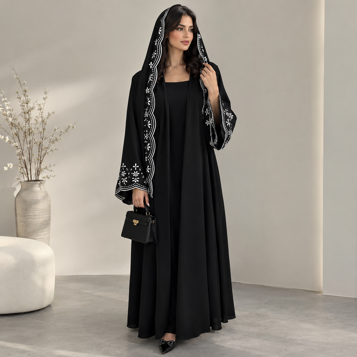 أسود