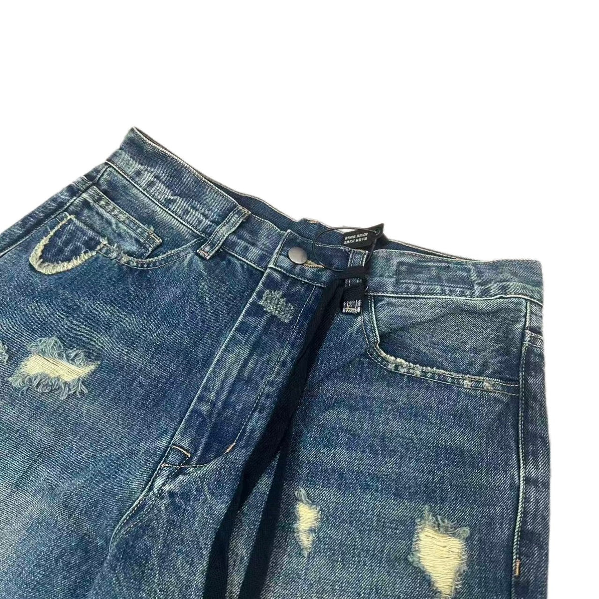 أزرق