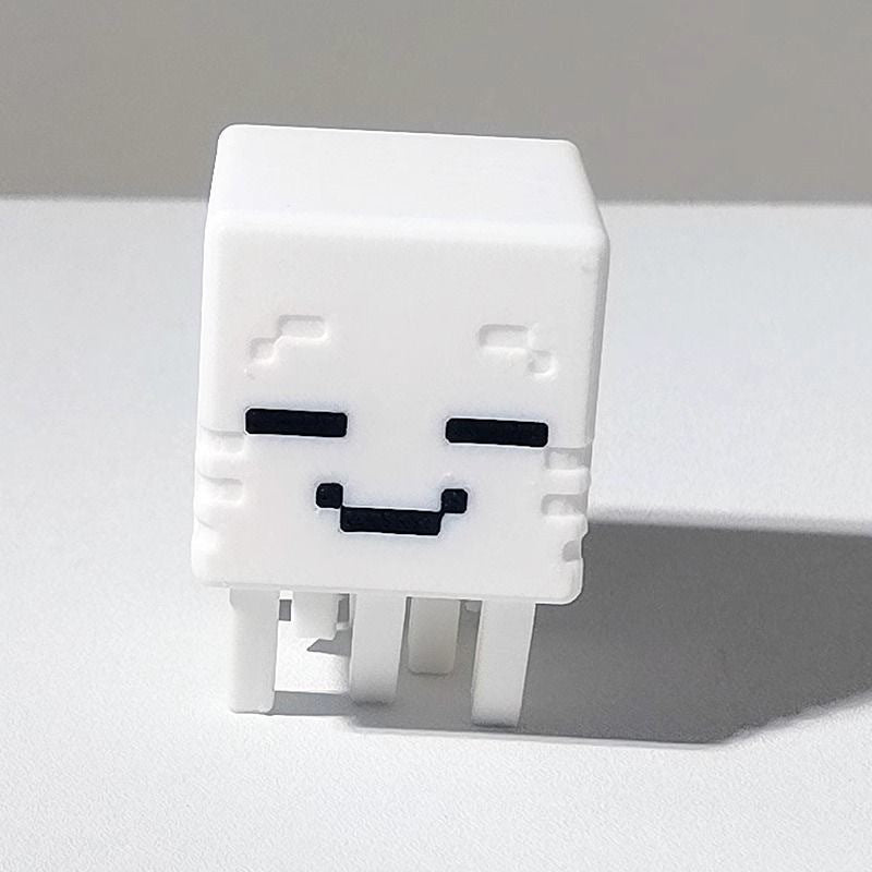 أبيض