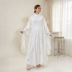 أبيض