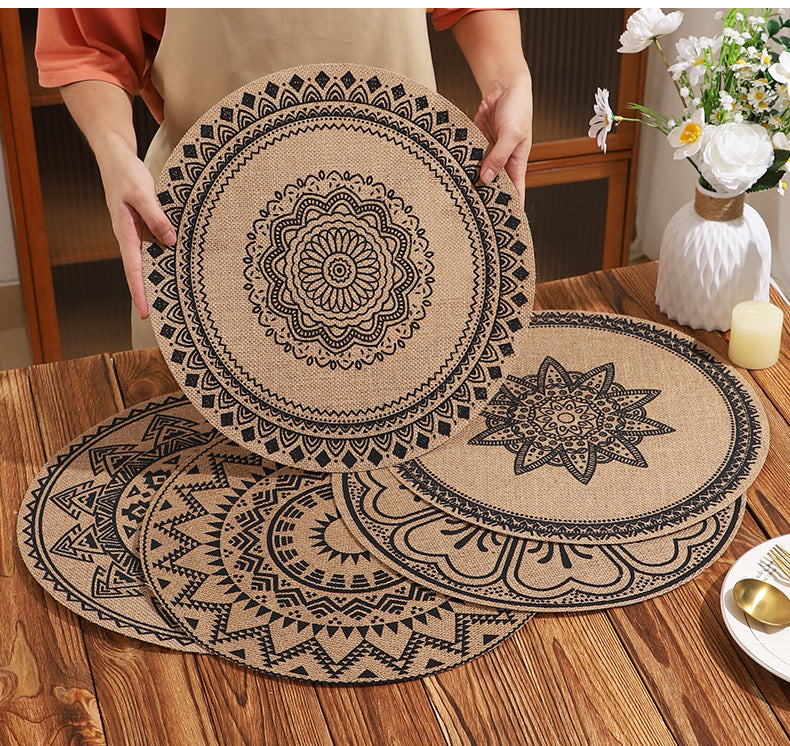حصيرة جوت بوهيمية منسوجة يدوياً - حصيرة طاولة دائرية 38 سم بحواف مزخرفة فاخرة