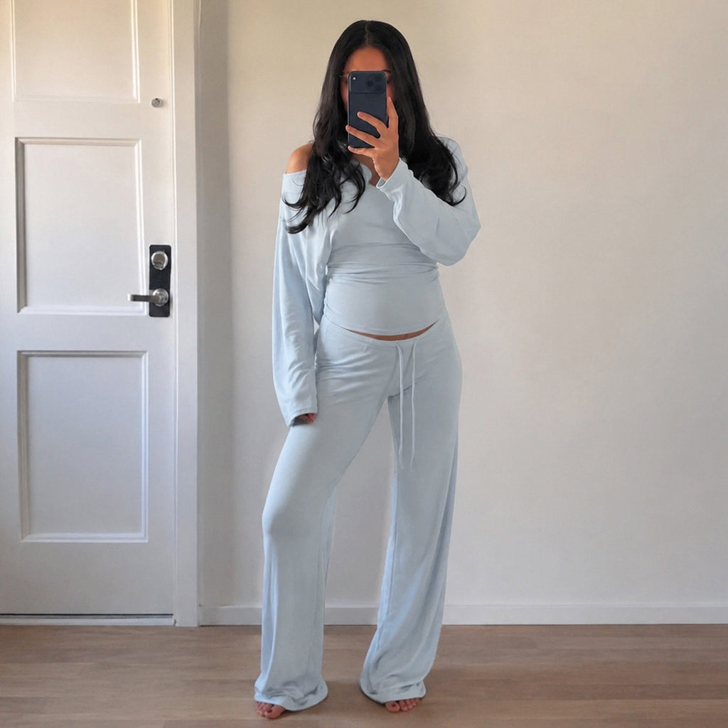 أزرق