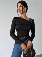 أسود