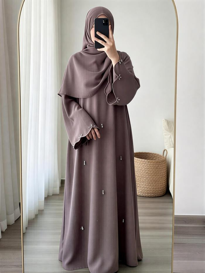 بنفسجي بني داكن