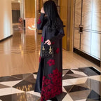 أسود
