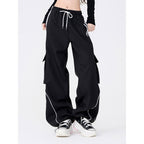 أسود