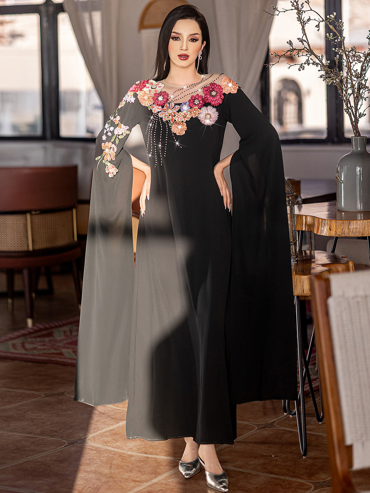 أسود