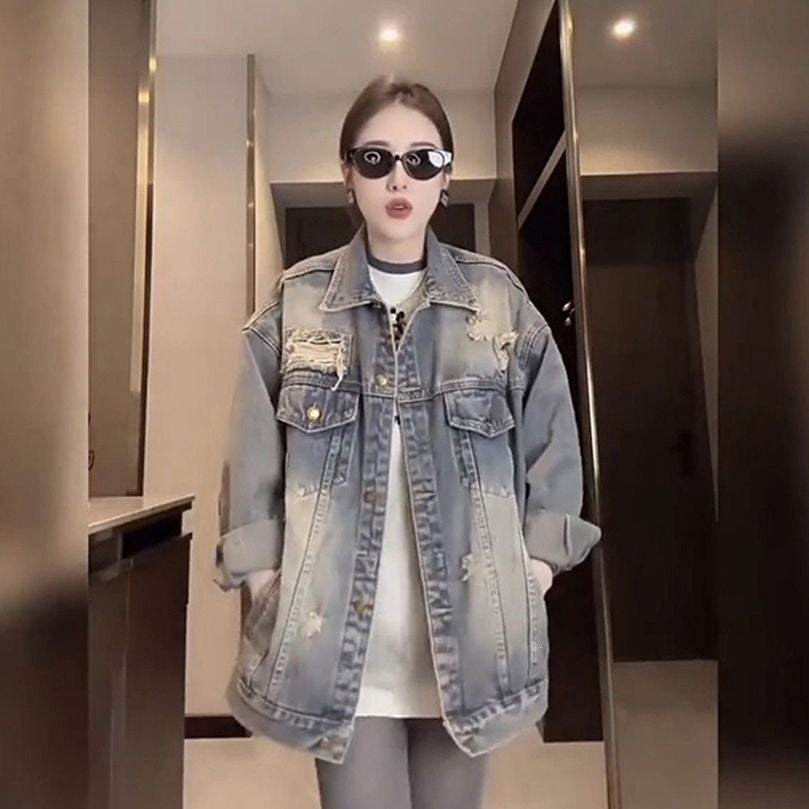 أزرق