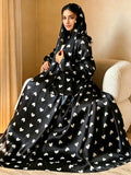 أسود