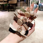 أسود