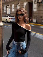 أسود