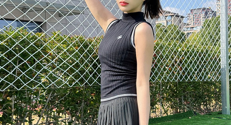 أسود