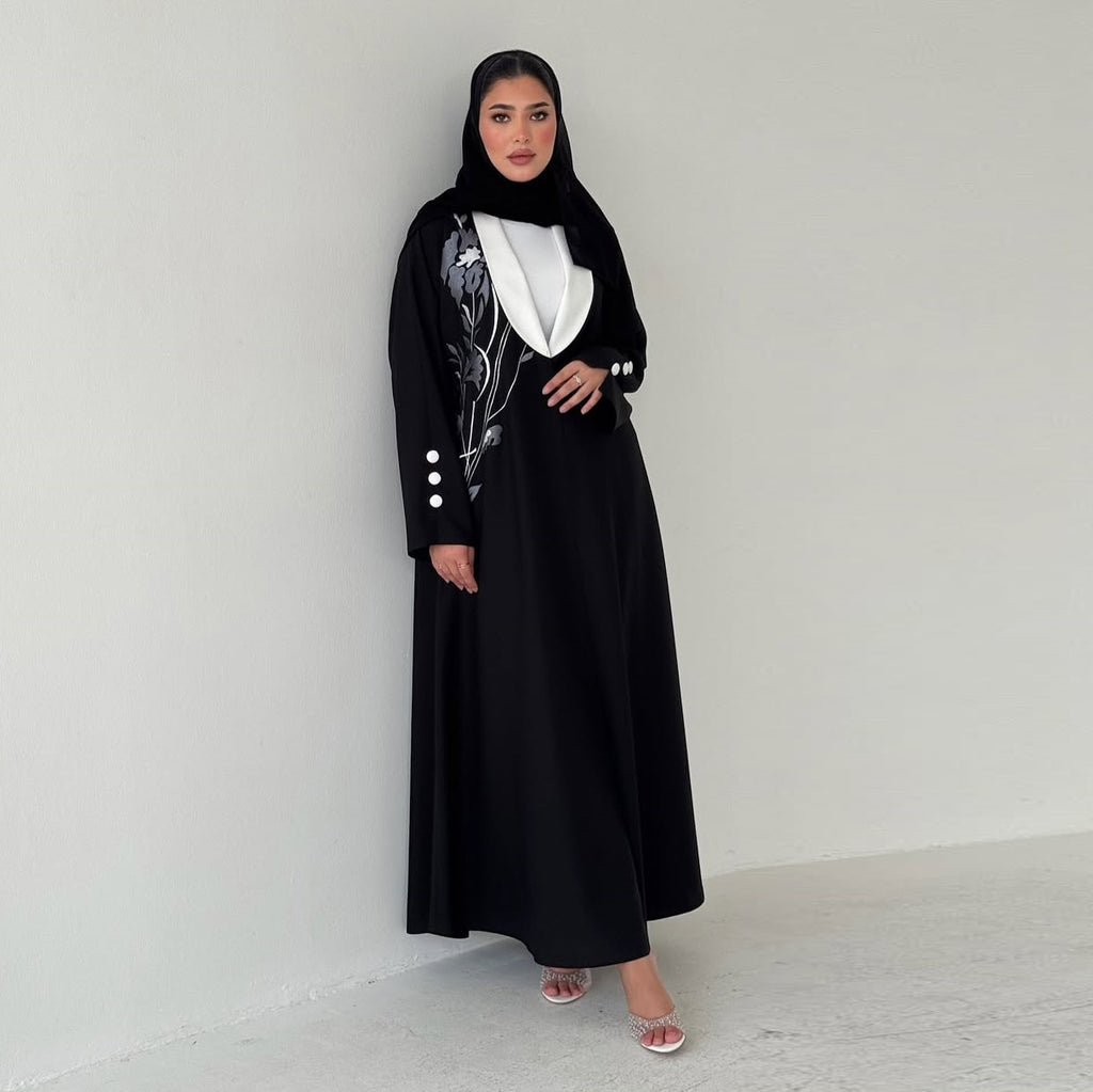 أسود