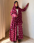 وردي وأحمر