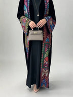 أسود